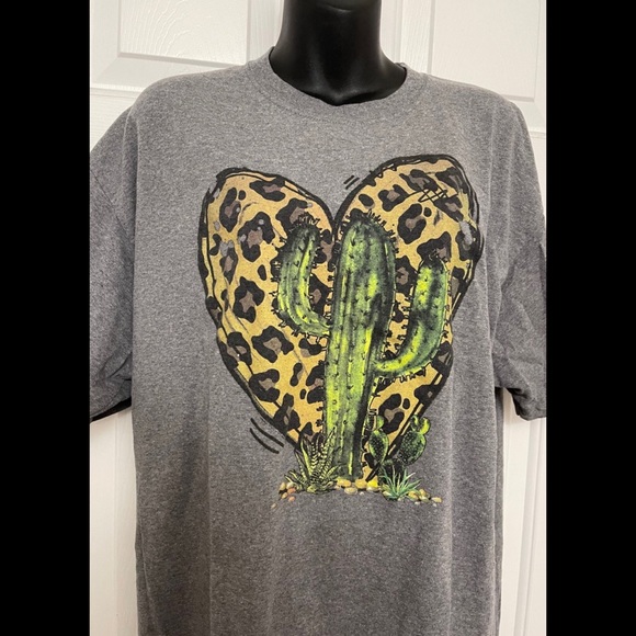 Graphic Tee * Will make offer on bundles* - Picture 2 of 2